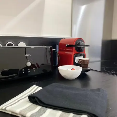 Le Cathédrale-poitierscentre-la Conciergerie * Poitiers