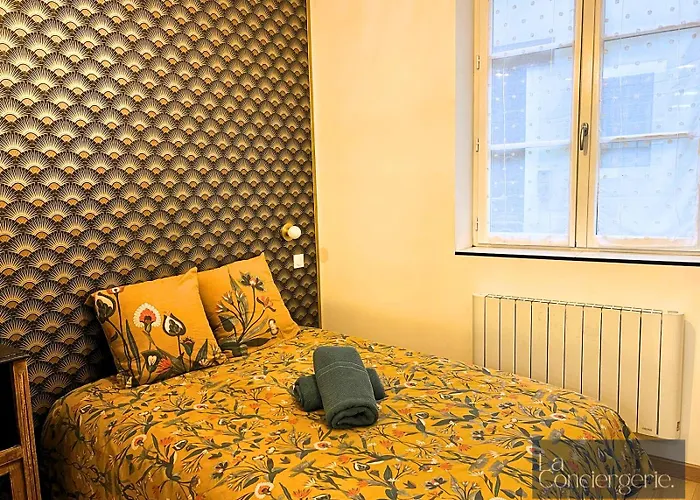 Apartment Le Cathedrale-poitierscentre-la Conciergerie *